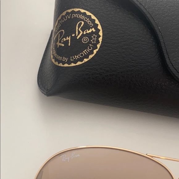 Ray-Ban Aviator Sunglasses - gold